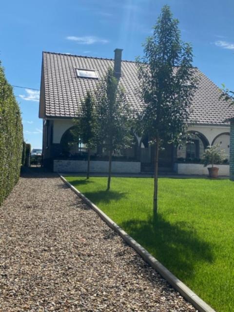 Maashuys Villa Lanaken Buitenkant foto