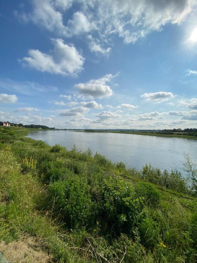 Maashuys Villa Lanaken Buitenkant foto