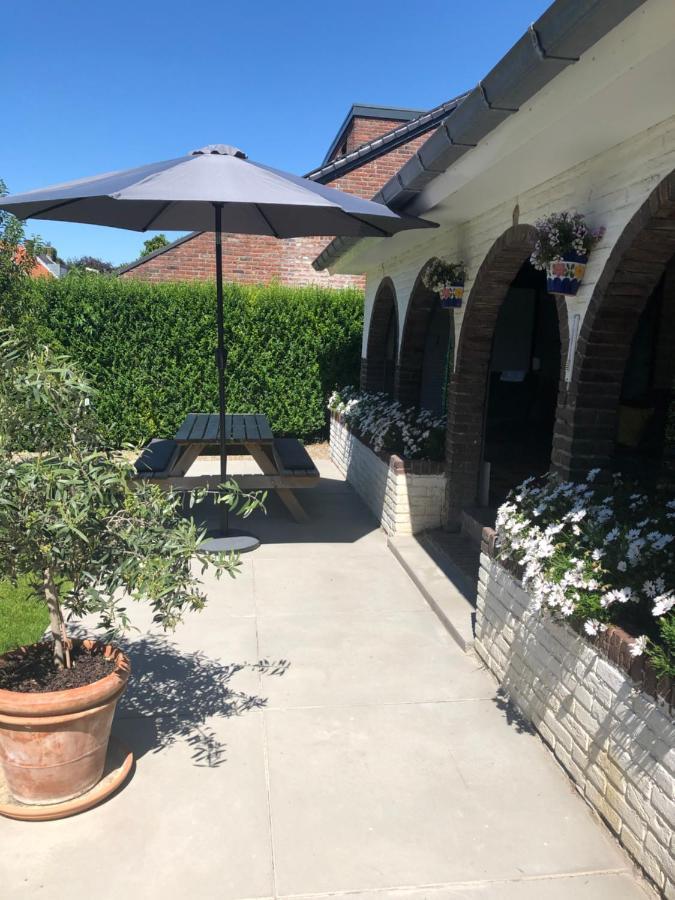 Maashuys Villa Lanaken Buitenkant foto